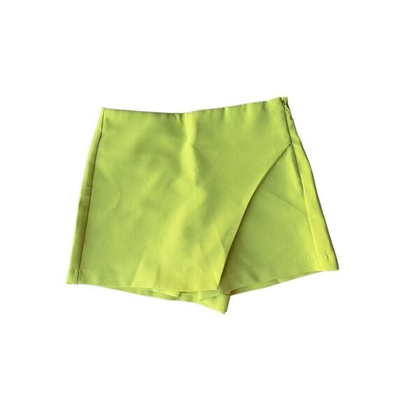 Blue Rain Francesca’s Collection Neon Yellow Asymmetrical Skort - Picture 4 of 10